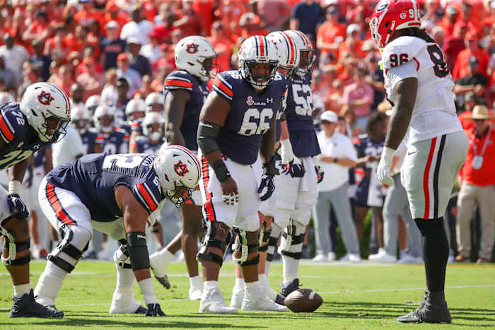 Auburn offensive line vs Georgia Eric Starling/Auburn Daily
